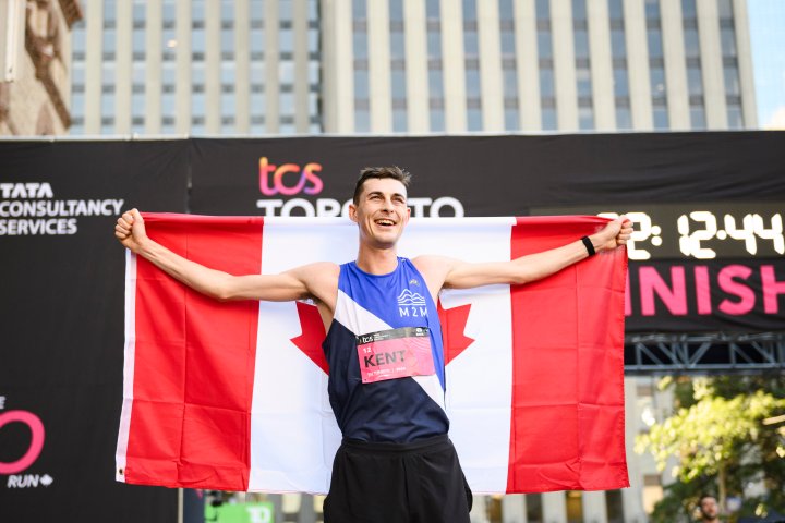 Canadian Runners Justin Kent and Natasha Wodak Shine at TCS Toronto Waterfront Marathon according to Globalnews.ca