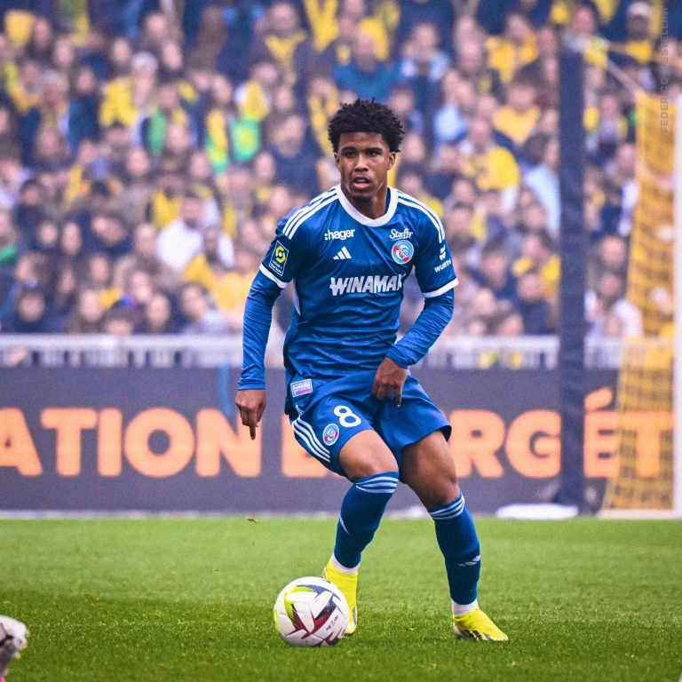 Santos bewijst zijn waarde bij Strasbourg