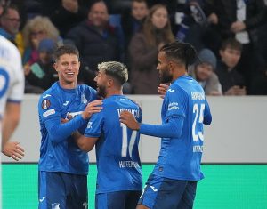 UEL: Akpoguma helpt Hoffenheim Dynamo Kyiv te verslaan en behaalt eerste overwinning