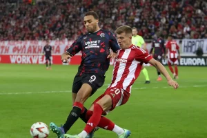 Europa League: Dessers toont sterke mentaliteit tegen Olympiacos - Clement