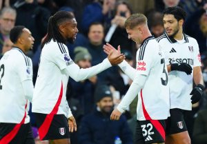 Fulham moet verder gaan na nederlaag tegen Wolves - Iwobi