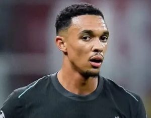 Alexander-Arnold wijst contractverlengingsaanbod van Liverpool af te midden van interesse van Madrid