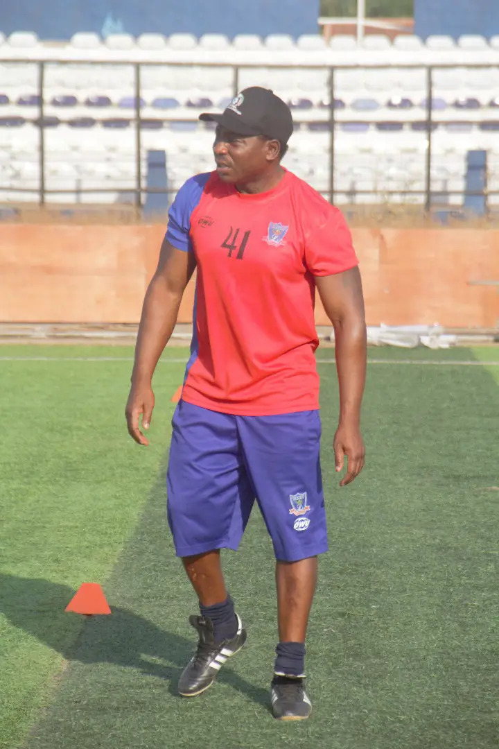 NPFL: Lobi Stars weerlegt geruchten over ontslag van Amokachi