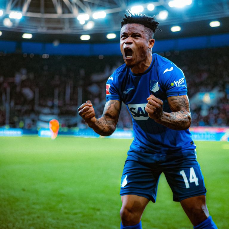 Bundesliga: Orban scoort eerste Hoffenheim-doelpunt in gelijkspel tegen Frankfurt