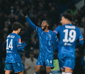 FA Cup: Adarabioyo scoort twee keer als Chelsea Morecambe met 5-0 verslaat en einde maakt aan reeks zonder overwinning