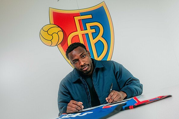 FC Basel heeft Otele van Al Wahda getekend: Overeenkomst gesloten