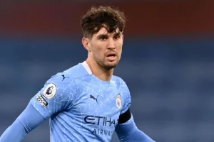 Guardiola blij dat Stones terug is voor confrontatie met PSG - UCL