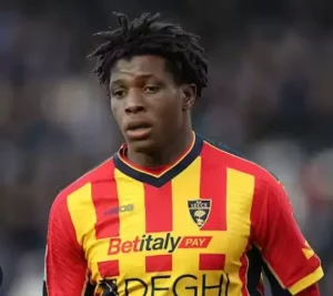 Lecce wijst bod van Manchester United op Dorgu af