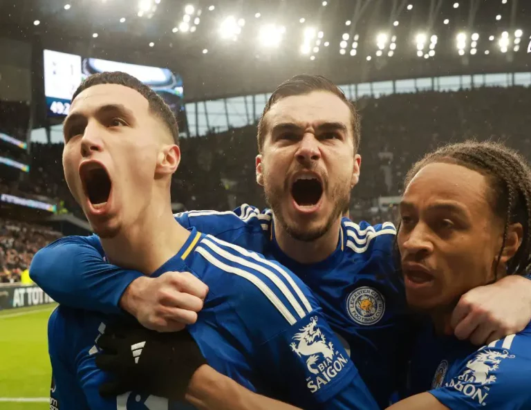 Leicester verslaat Spurs om winloze reeks in de Premier League te beëindigen