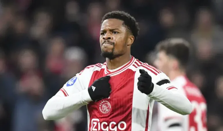 Akpom staat op het punt om zich aan te sluiten bij Ligue 1 Club Lille op huurbasis