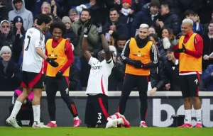 Bassey verheugd om winnende doelpunt te scoren voor Fulham tegen Nottingham Forest