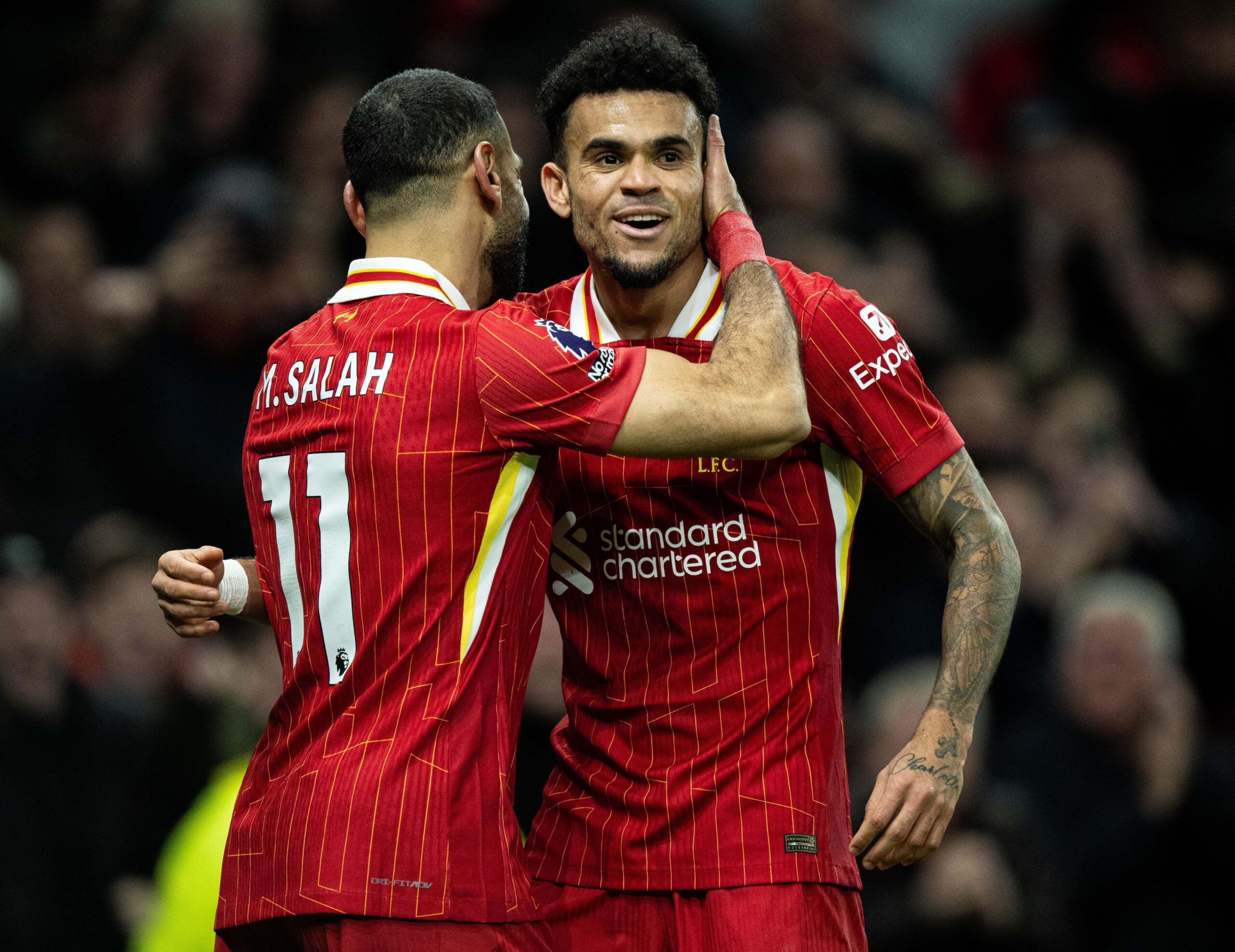Liverpool vergroot voorsprong op Arsenal naar zeven punten na 2-1 overwinning op Wolves