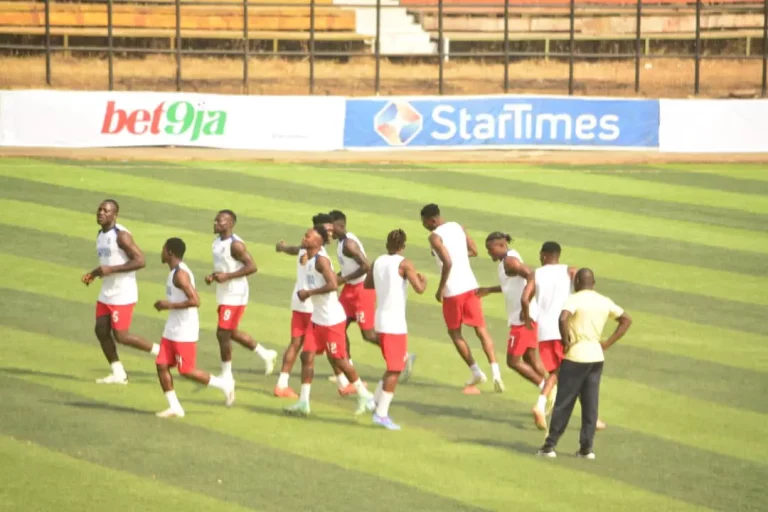 NPFL: Niger Tornadoes Coach straalt vertrouwen uit voor derby tegen Plateau United