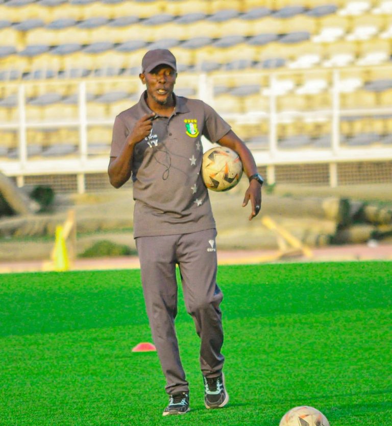 NPFL: Pillars Coach Yaro Yaro verwacht een zware test tegen Abia Warriors