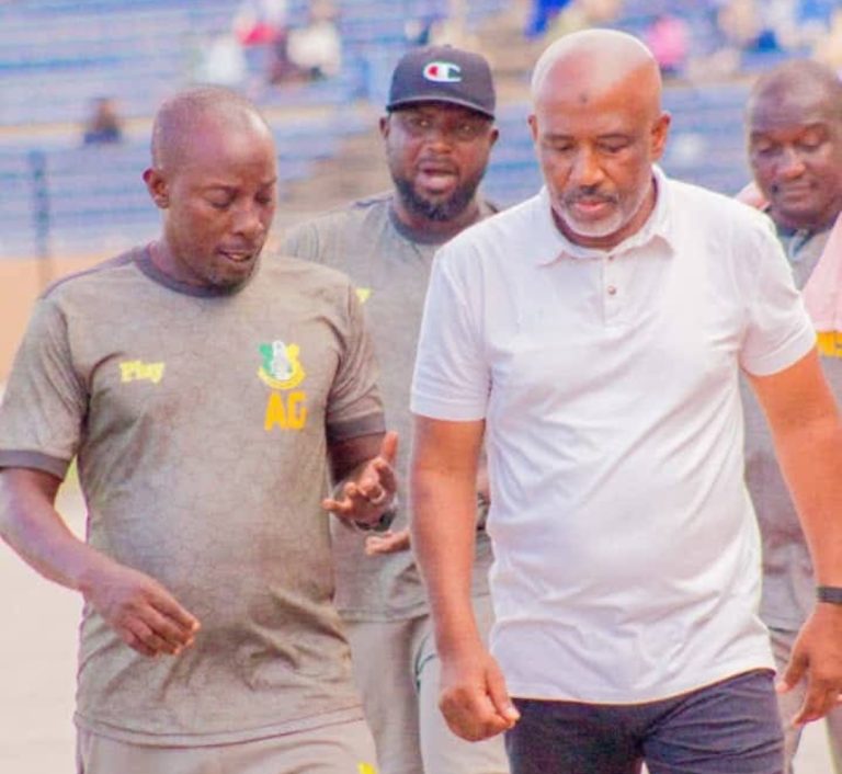 NPFL: ‘Yaro Yaro’ klaar voor topfunctie bij Kano Pillars terwijl Abdallah ontslag riskeert