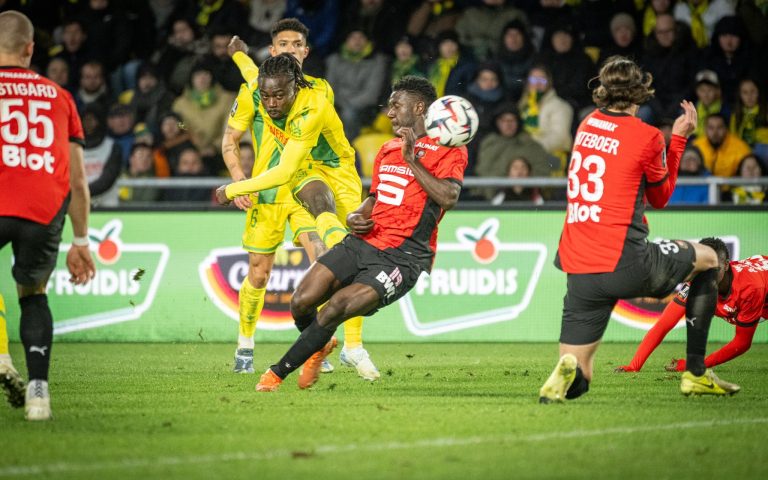 Simon genomineerd voor Ligue 1 Doelpunt van de Maand