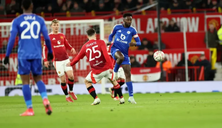 Van Nistelrooy prijst Ndidi’s vertoning tegen Manchester United