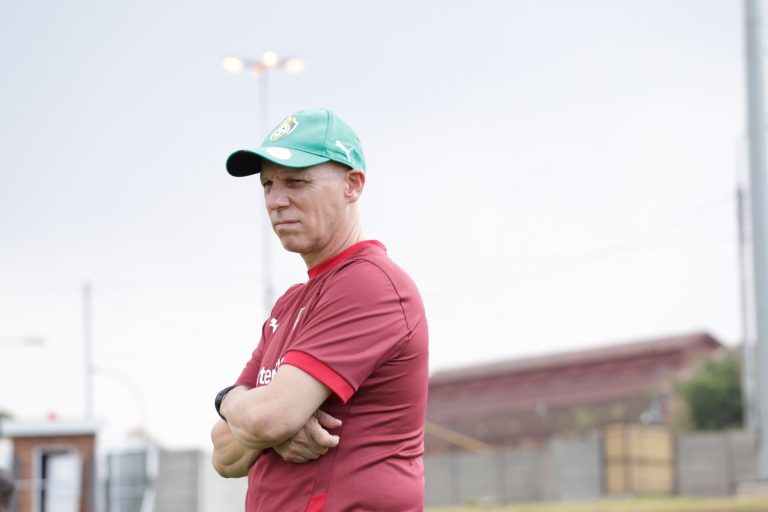 2026 WK-kwalificatie: Nees optimistisch Zimbabwe kan Super Eagles in Uyo verrassen