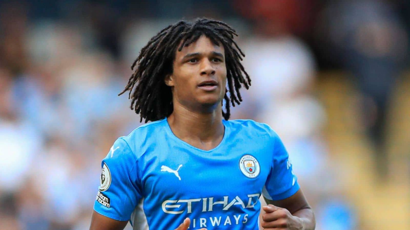Ake zal 10 weken afwezig zijn - Guardiola