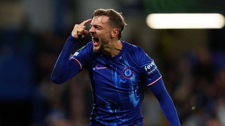 Dewsbury-Hall: Chelsea kan de Europa Conference League-trofee winnen