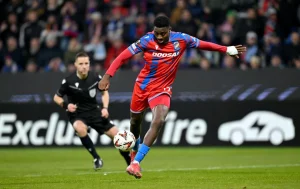 Leicester City en Wolves geïnteresseerd in Durosinmi