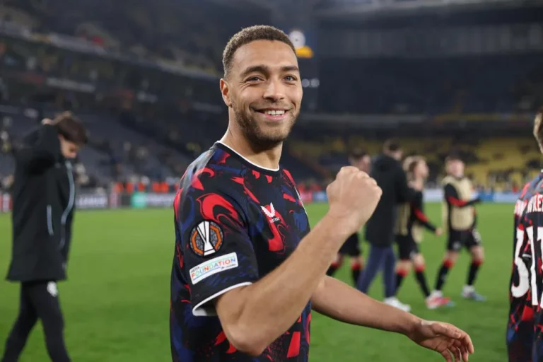 Mourinho prijst de sterke prestatie van Rangers-speler Dessers tegen Fenerbahce