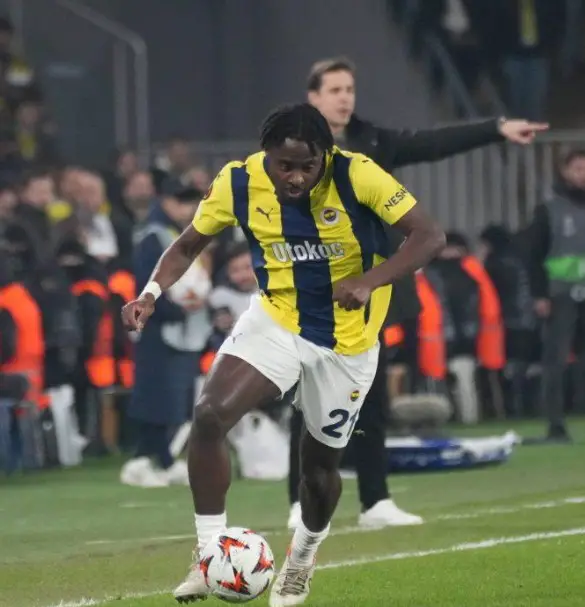 Osayi-Samuel staat op het punt Fenerbahce te verlaten in de zomer