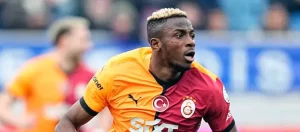 'Osimhen blikt terug op gelijkspel van Galatasaray tegen Kasimpasa: 'We hebben hard gevochten'