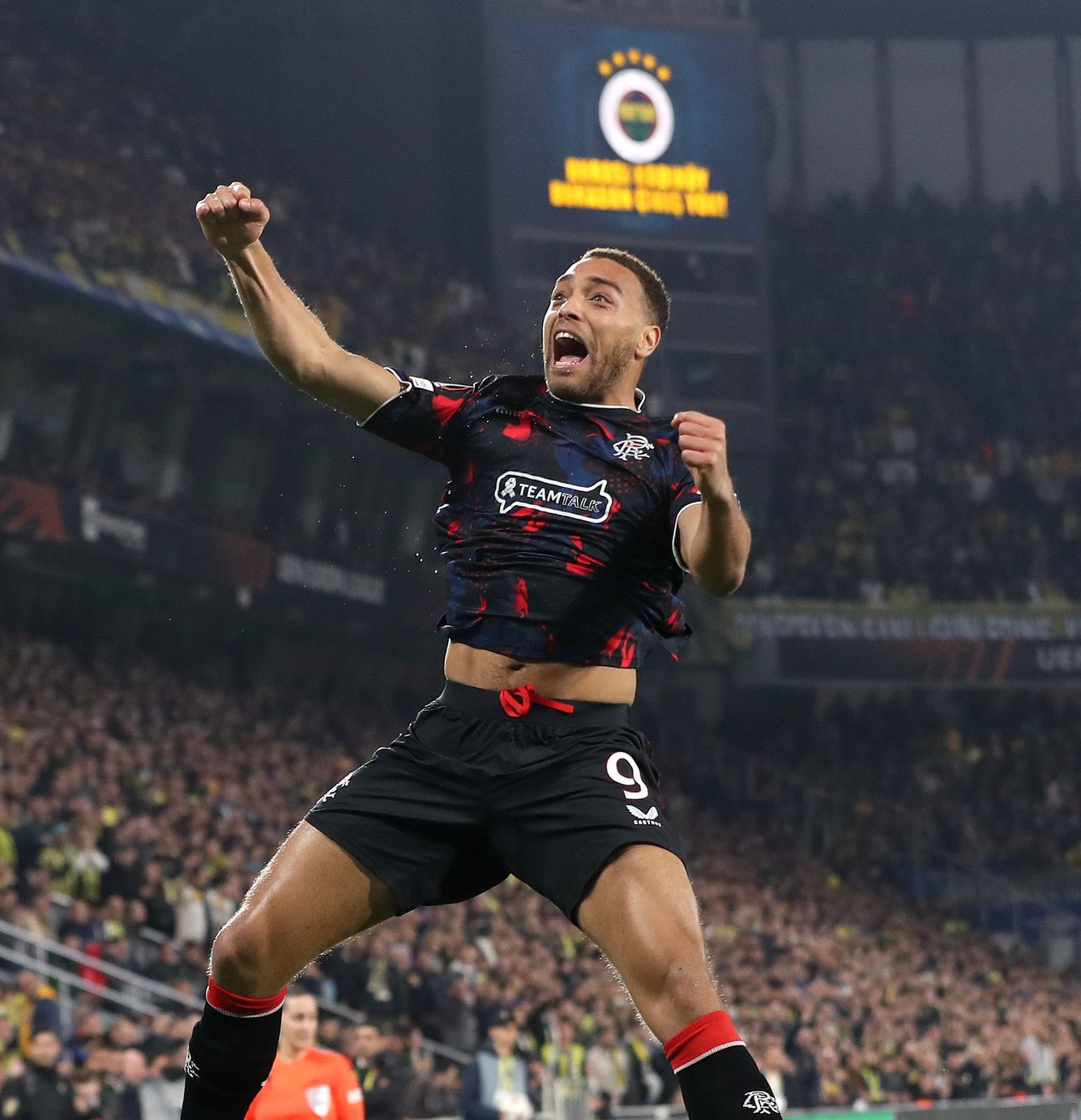 UEL: Dessers scoort en levert assist in Rangers' 3-1 overwinning op Fenerbahce