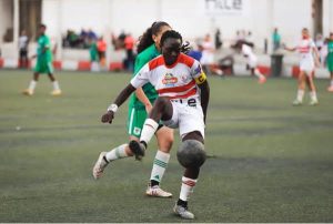 Benue-moorden houden Super Falcons-ster wakker vanwege zorgen