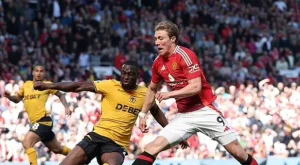 EPL-legende bestempelt Hojlund als 'beschadigde speler'