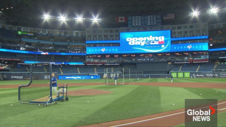 Guerrero Jr. and Toronto Blue Jays Reach Agreement on Long-Term Contract