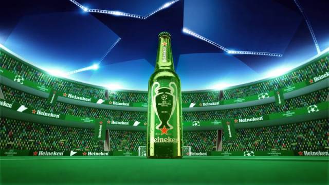 Heineken® herdefinieert voetbalfandom met de campagne ‘Proost op echte hardcore fans’