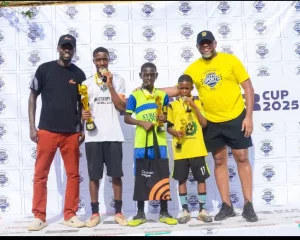 Jonge voetballers schitteren tijdens het City Sports Africa Easter Cup-toernooi