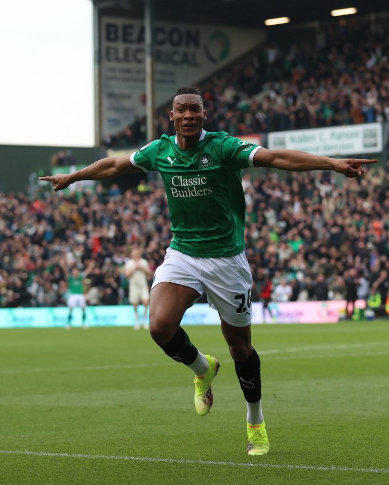 Kampioenschap: Tijani pakt winnende goal voor Plymouth Argyle tegen Sheffield United