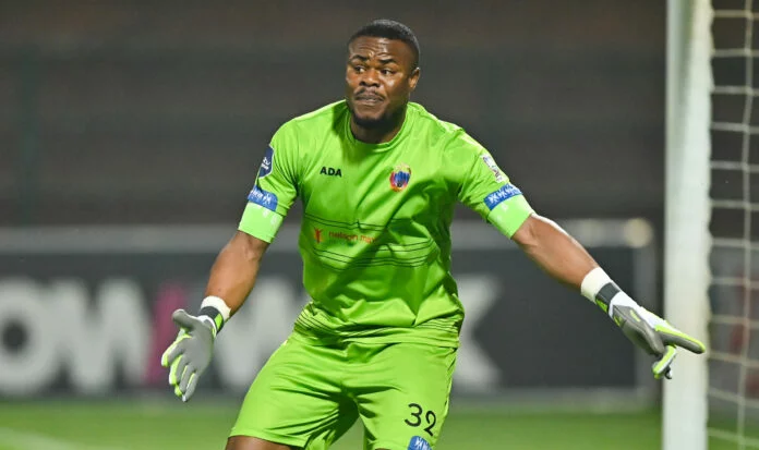 Manager van Chippa United bevestigt dat Nwabali deze zomer zou kunnen vertrekken.