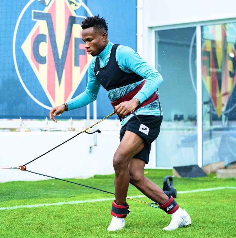 Martin adviseert Chukwueze om AC Milan te verlaten
