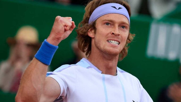 Monte-Carlo: Safin heeft mijn spel naar een hoger niveau getild – Rublev