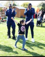 Ndidi en Daka verlichten levens bij Rainbows Hospice te midden van de degradatiezorgen van Leicester