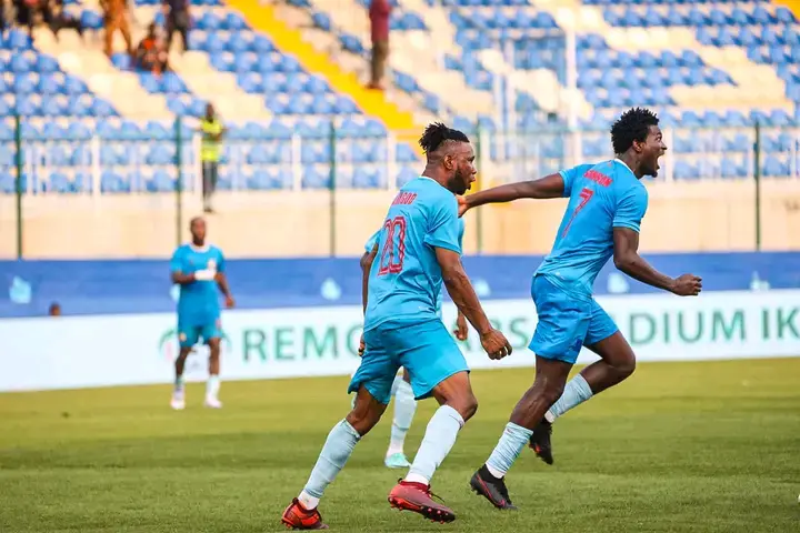 NPFL: Remo Stars houden Lobi in spannende wedstrijd met vier doelpunten op gelijkspel