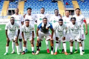 Oosterse Derby: Rangers Sterren Verklaren Oorlog aan Enyimba