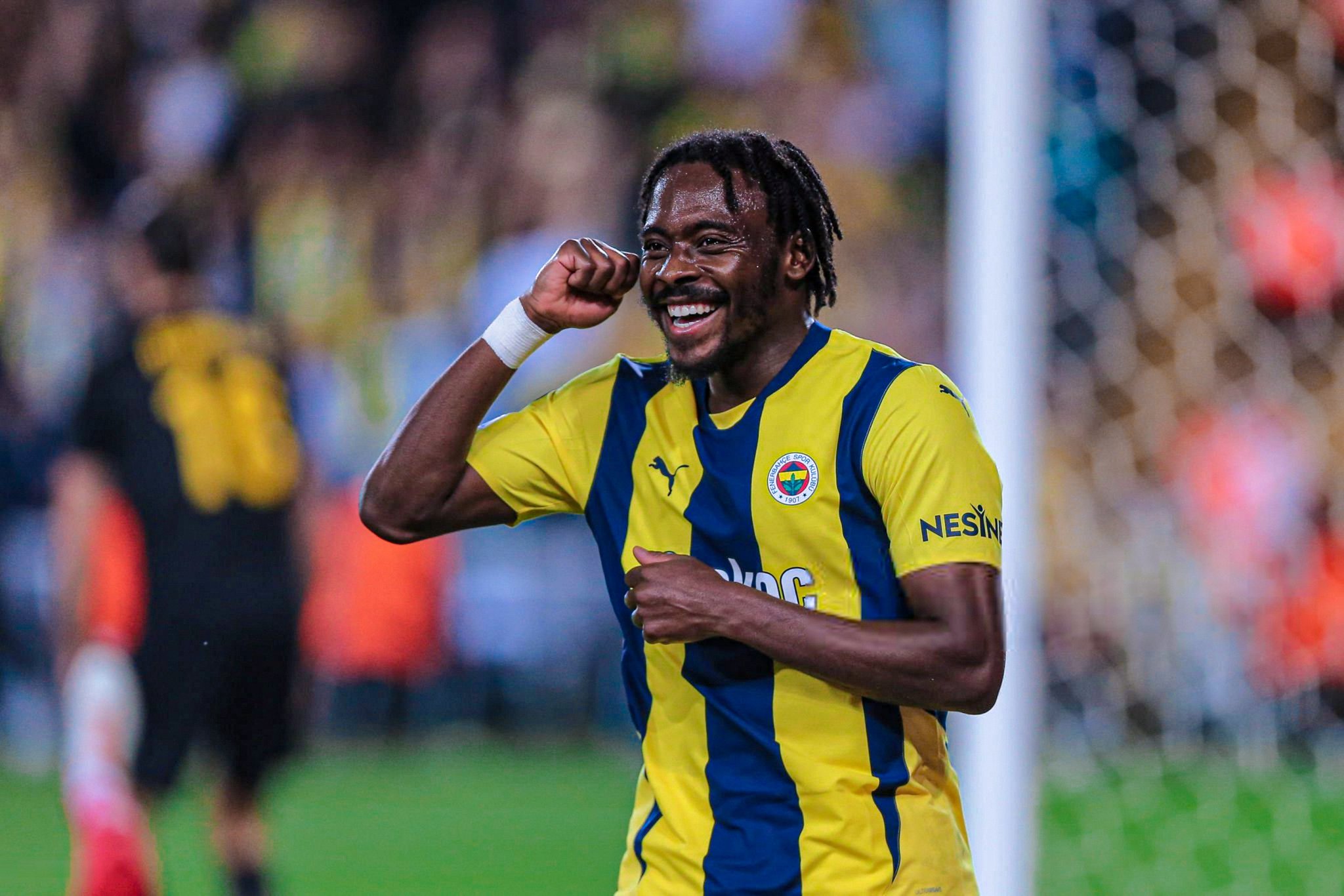 Osayi-Samuel geeft update over toekomst bij Fenerbahce