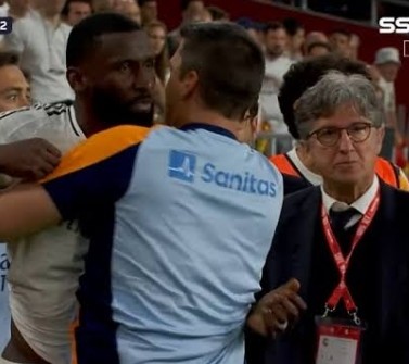 Rudiger verontschuldigt zich voor het gooien van object naar scheidsrechter in Copa Del Rey Finale