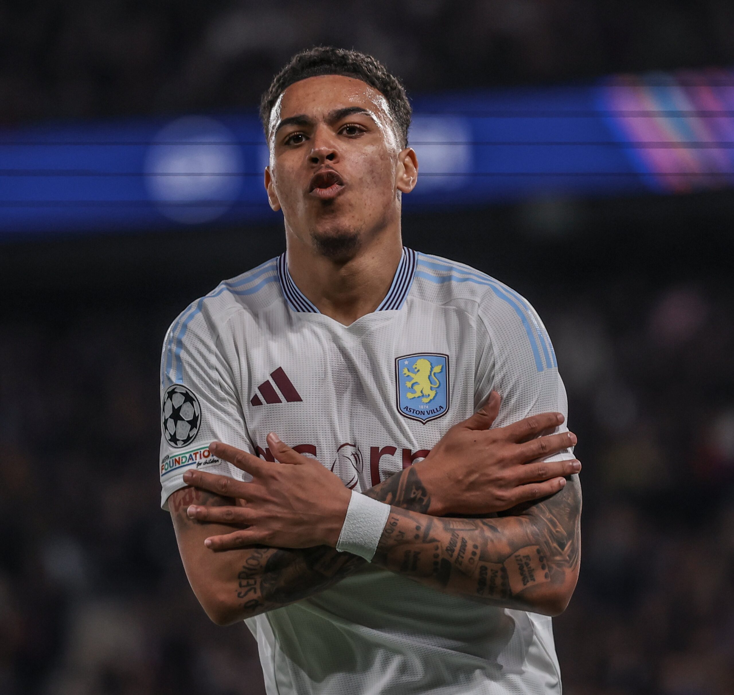 UCL: Wij hebben de kwaliteit om het tij te keren tegen PSG - Villa Forward, Rogers