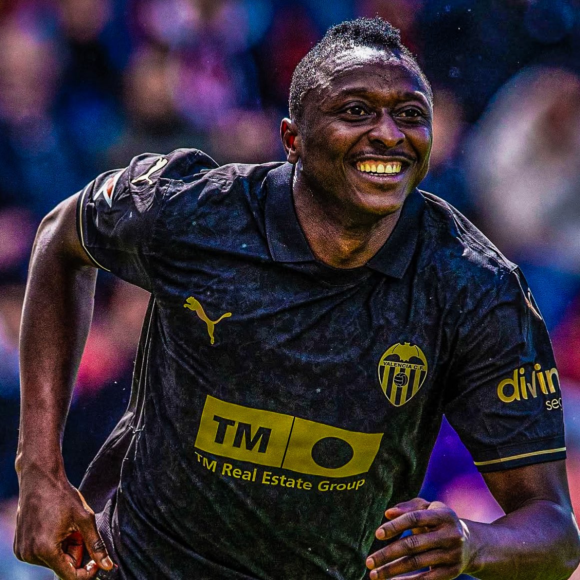 Valencia Coach Corberán staat Sadiq's speeltijd niet in de weg