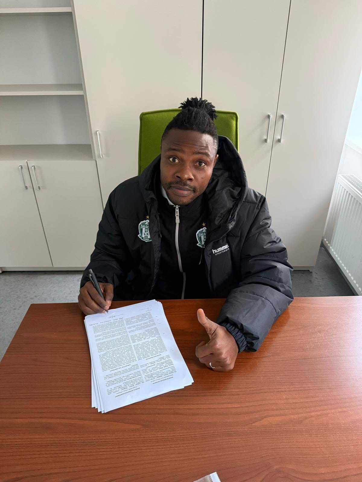 Verdediger van Kano Pillars sluit zich aan bij Litouwse kampioenen Zalgiris Vilnius
