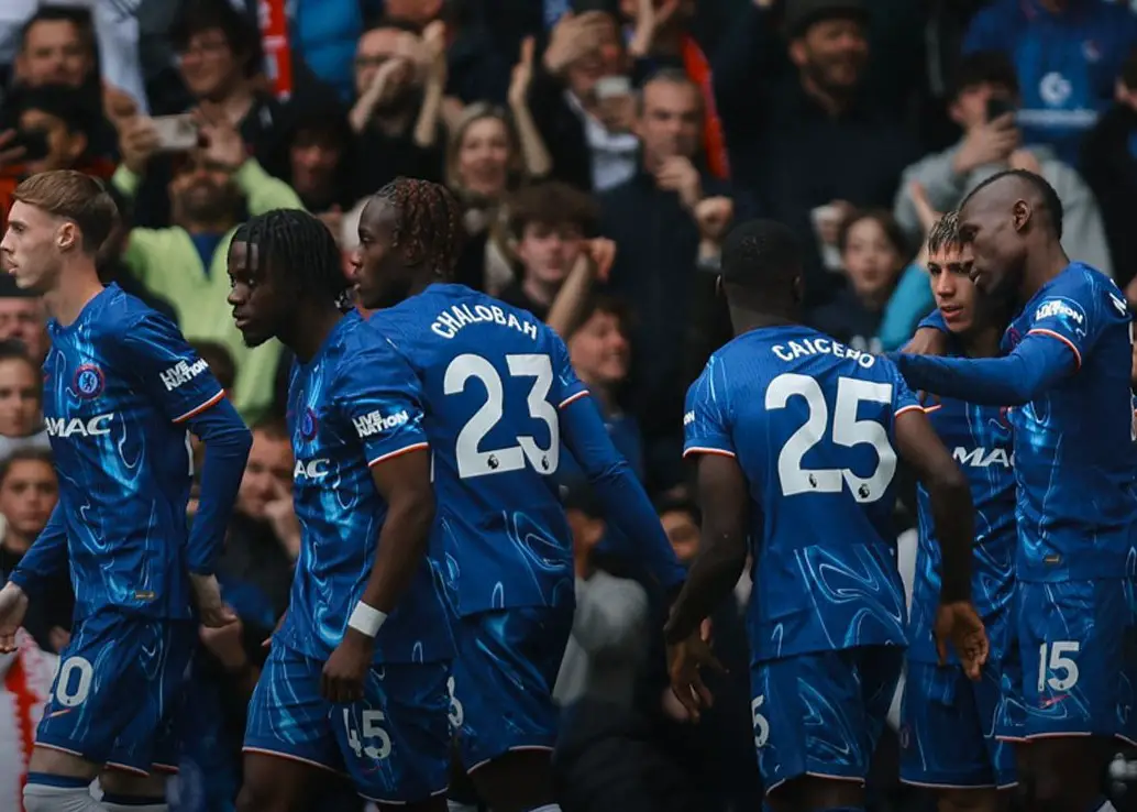 Palmer beëindigt doelpuntendroogte terwijl Chelsea winstloze reeks tegen Liverpool beëindigt