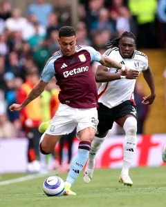 Premier League: Iwobi en Bassey schitteren in nederlaag van Fulham tegen Aston Villa
